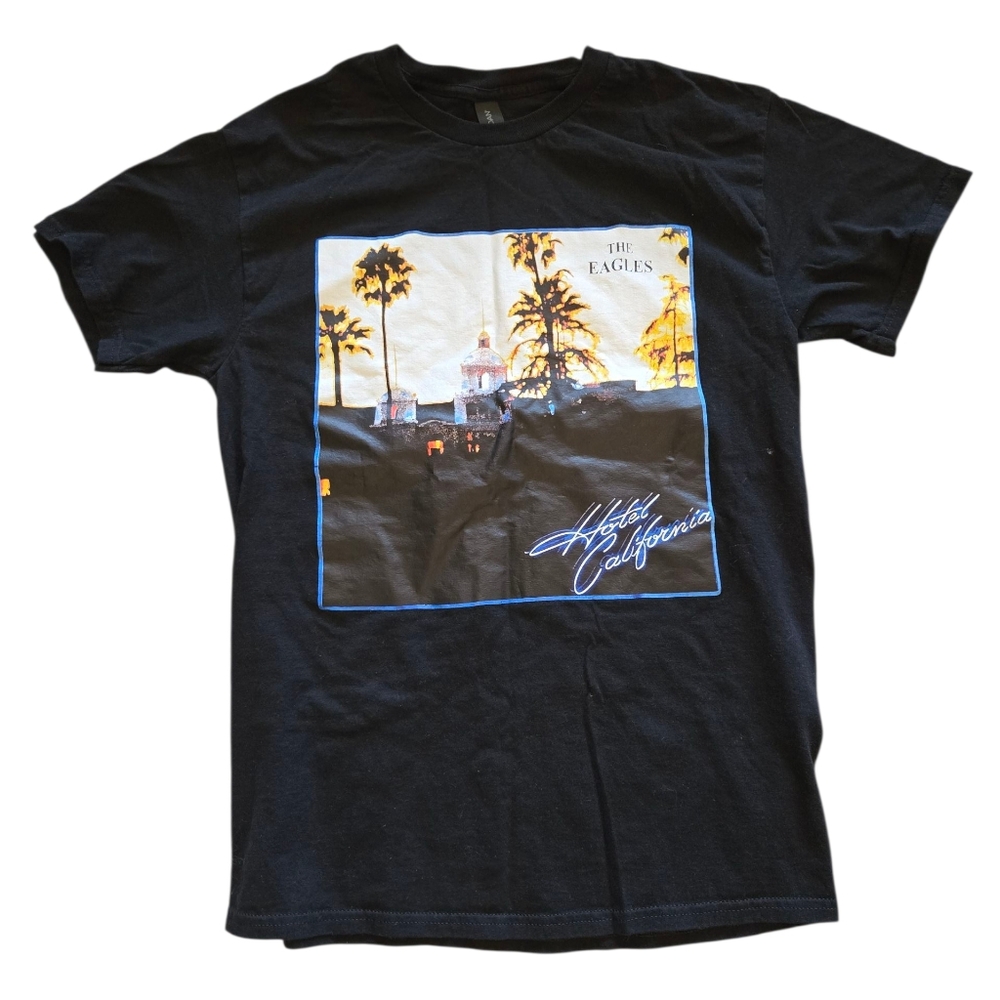 😁Eagles Hotel California Black Graphic Tour Short Size Medium